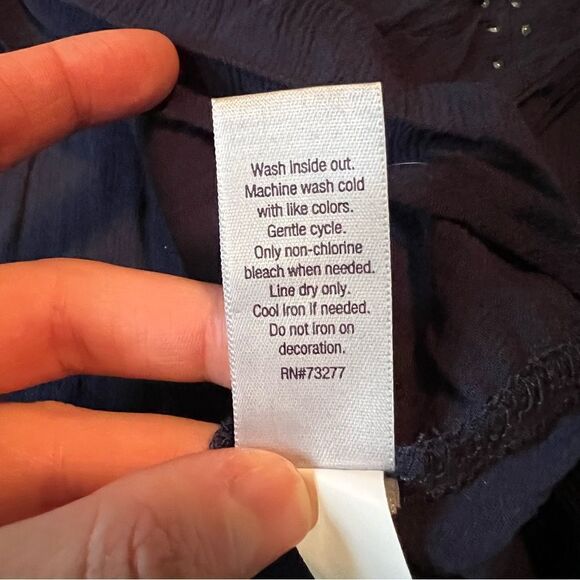 3 for $30! Jennifer Lopez navy shirt with embellishments - Picture 7 of 13